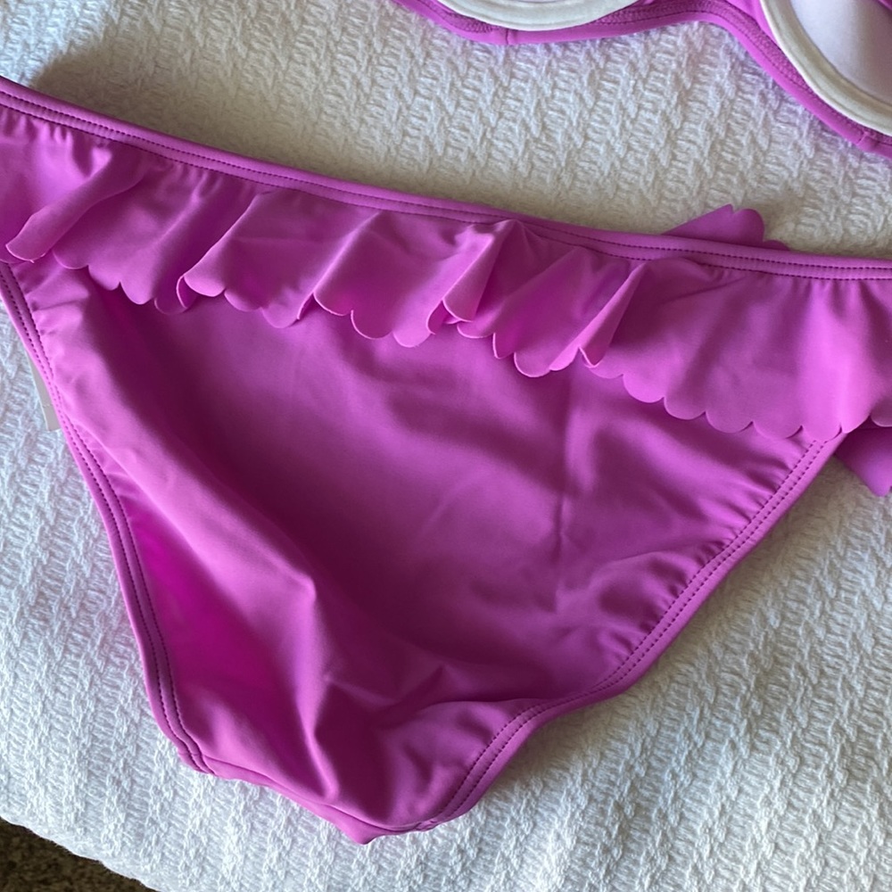 NEW bikini - Picture 3 of 3